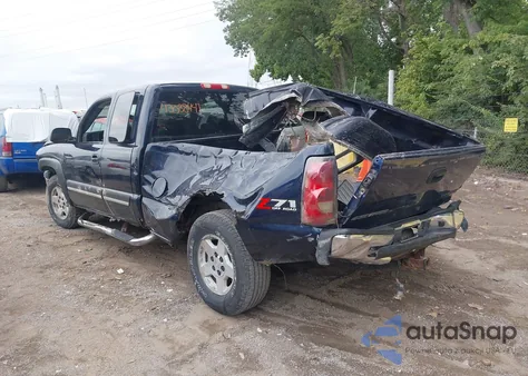 2005 Chevrolet Silverado 1500 Z71 z USA, uszkodzony, nr VIN 1GCEK19Z75Z302542